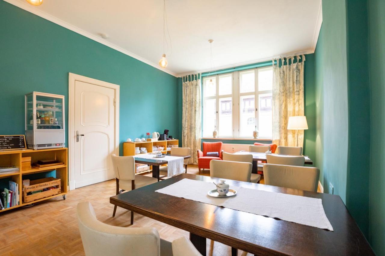ホテル Kavaliershaus Krumke - Gaestehaus Im Schlosspark - Schluesselbox - Kein Tv エクステリア 写真